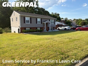 Grass Cutting nearby Vinton, VA, 