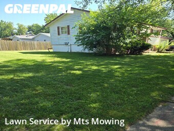 Lawn Mow nearby Rockford, IL, 
