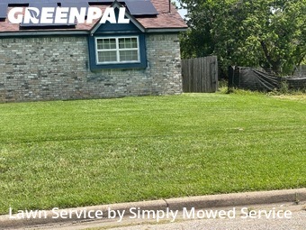 Garden Trimming in Texas City, 77590, Lawn Maintenance by Simply Mowed Service, work completed in Dec , 2025
