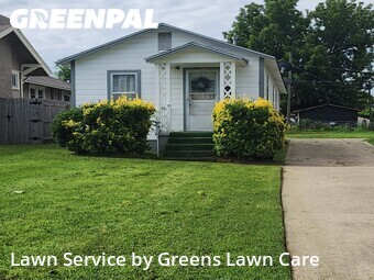 Lawn mowed in Sapulpa, 74066