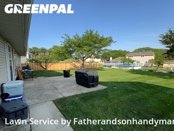 Lawn mowed in Roselle, 60172