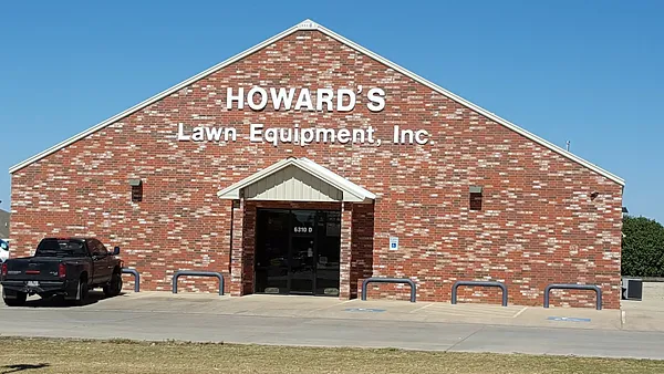 Howard's Lawn Equipment Inc. Photo 3