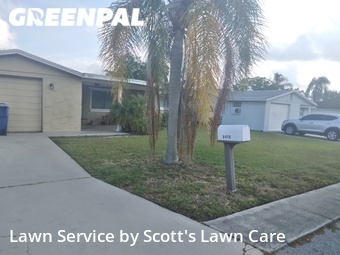 Lawn Mowing nearby Holiday, FL, 
