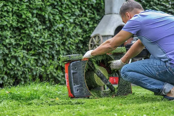 Top Cut Mower Parts & Service Photo 6
