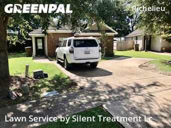 Lawn Mow nearby Mobile, AL, 