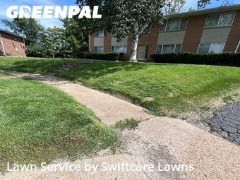 Lawn Cutting nearby Florissant, MO, 