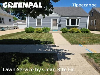 Lawn Mowing Service nearby Milwaukee, WI, 