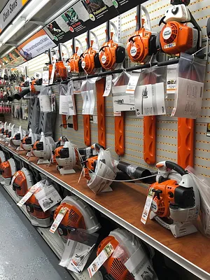 Lawn & Garden Warehouse Inc. Photo 12