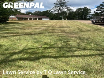 Grass Care in Ridgeland, 39157, Grass Services by T Q Lawn Service, work completed in Oct , 2025