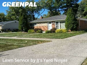 Grass Cutting nearby Redford Charter Township, MI, 