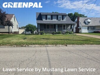 Lawn Service nearby Struthers, OH, 