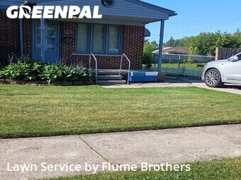 Lawn Mowing Service nearby Roseville, MI, 