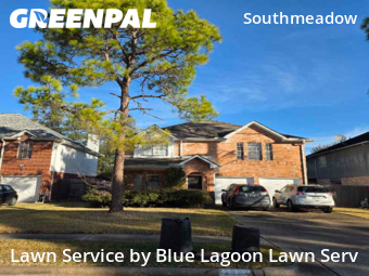 Lawn mowed in Stafford, 77477