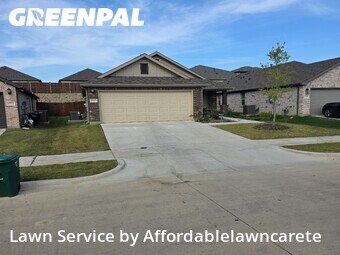Grass Cut nearby Mesquite, TX, 
