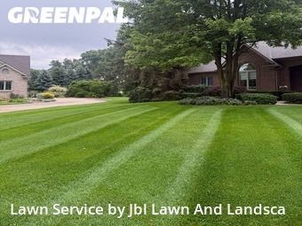 Lawn Mowing nearby Highland Township, MI, 