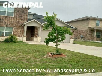 Lawn Care nearby Manor, TX, 
