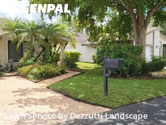 Lawn Mowing Service nearby Plantation, FL, 