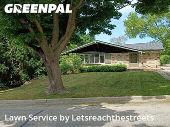 Lawn Mowing Service nearby Wauwatosa, WI, 