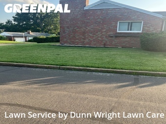 Lawn Mowing nearby Clayton, MO, 
