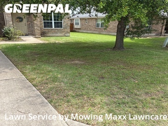 Lawn Mowing nearby Hutto, TX, 