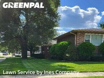 Lawn Mowing Service nearby Matteson, IL, 