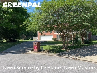 Lawn Cutting nearby Lafayette, LA, 