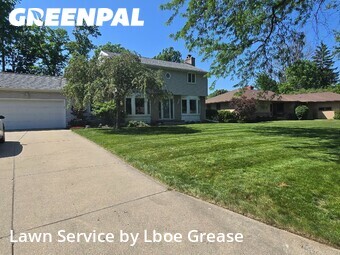 Lawn Care Service nearby Lansing, MI, 