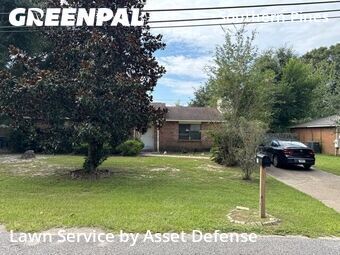 Grass Services in Bellview, 32526, Front Yard Mowing by Asset Defense, work completed in Nov , 2025