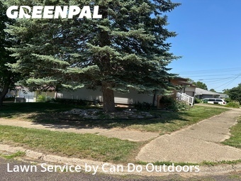 Grass Cut nearby Pekin, IL, 