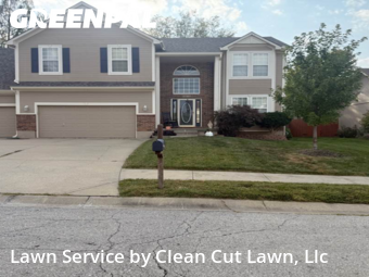Lawn Cutting nearby Blue Springs, MO, 