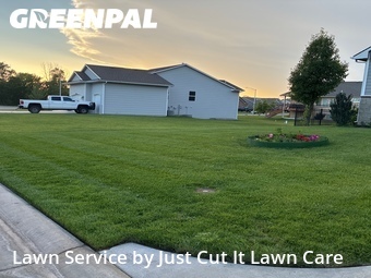 Lawn Mowing nearby Wichita, KS, 