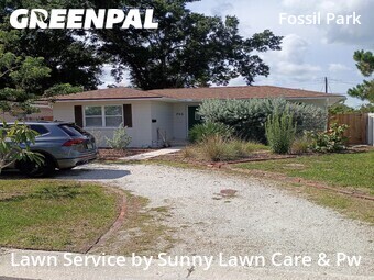 Landscaper In St. Petersburg,33702,Landscaping Maintenance by Sunny Lawn Care & Pw, work completed in Jul , 2026