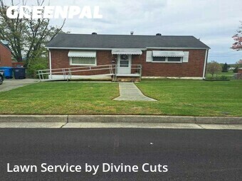 Lawn Mowing Service nearby Roanoke, VA, 