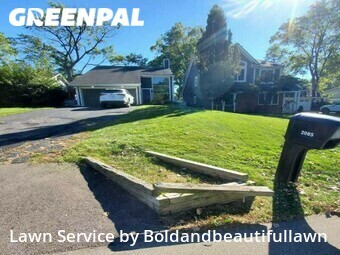 Grass Cut nearby West Bloomfield Township, MI, 