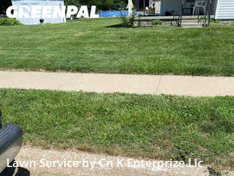 Lawn Mowing nearby Bellevue, NE, 