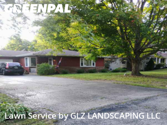 Lawn Mowing nearby Winthrop Harbor, WI, 