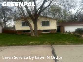 Lawn Maintenance nearby St. Peters, MO, 