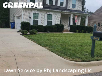 Lawn Maintenance nearby Chester, VA, 