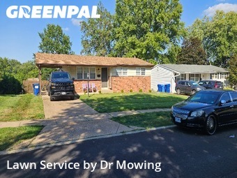 Lawn Mowing nearby Florissant, MO, 