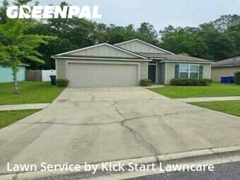 Lawn Care Service nearby Callahan, FL, 
