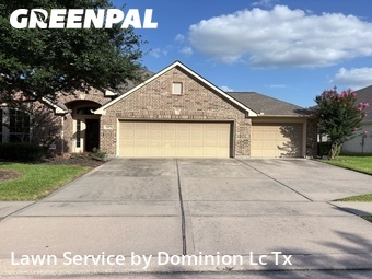 Lawn Mowing nearby Conroe, TX, 