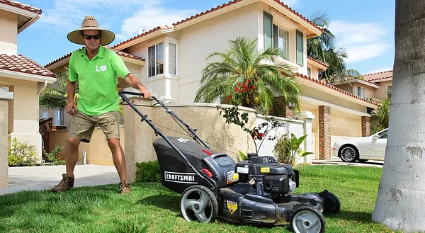 Lawn Love Lawn Care of Washington DC Photo 7