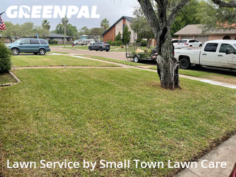 Eco Friendly Lawn Mowing nearby Portland, TX, 78374