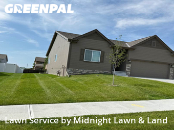 Grass Cutting nearby Bellevue, NE, 