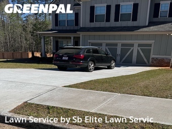 Lawn Care Service nearby Hoschton, GA, 