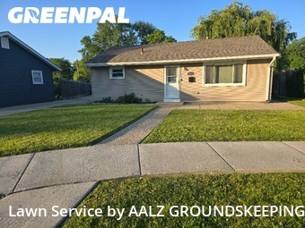 Lawn Care nearby Highland, IN, 