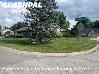 Lawn Maintenance nearby Muncie, IN, 