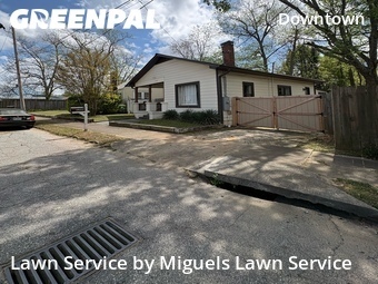 Lawn Cutting nearby East Point, GA, 