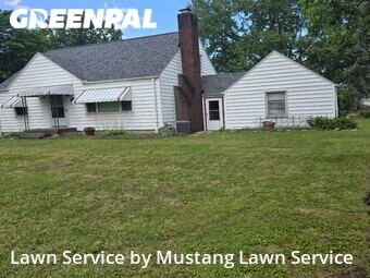 Lawn Cutting nearby Girard, OH, 