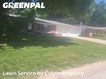 Lawn Mowing nearby Saint Charles, MO, 
